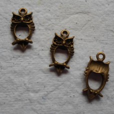 Antique Bronze Charm ~ Owl