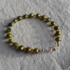 Bracelet ~ Green Free Form Pearls