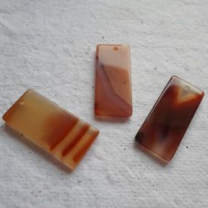 Pendant ~ Natural Agate ~ Oblong